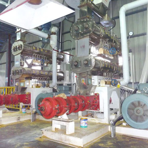 Soybean puffing unit